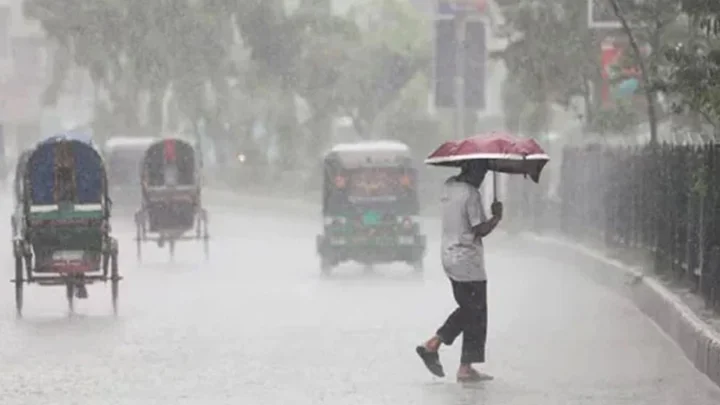 সাগরে ফের লঘুচাপ, ভারী বর্ষণ নিয়ে নতুন বার্তা