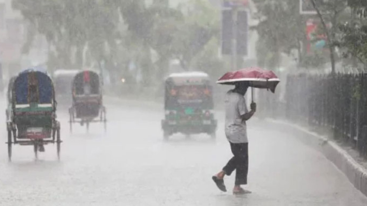 সাগরে ফের লঘুচাপ, ভারী বর্ষণ নিয়ে নতুন বার্তা