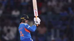 অভিষেক ঝড়ে আফগানিস্তানকে উড়িয়ে দিল ভারত