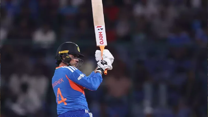 অভিষেক ঝড়ে আফগানিস্তানকে উড়িয়ে দিল ভারত