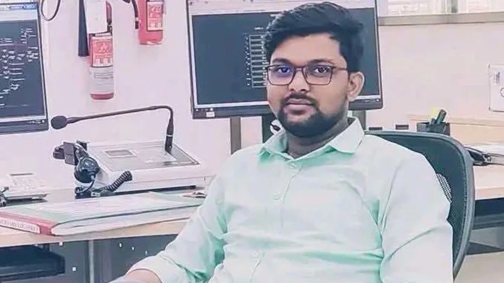 বাড়ি ফেরার পথে বিআরটিসি বাসচাপায় প্রাণ গেল যুবকের