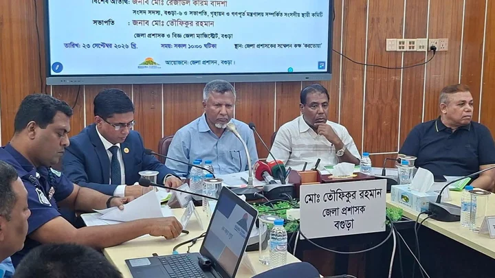 রাজনৈতিক পছন্দ থাকলেও সরকারি কর্মকর্তাদের নিরপেক্ষ থাকতে হবে: জনপ্রশাসন প্রতিমন্ত্রী