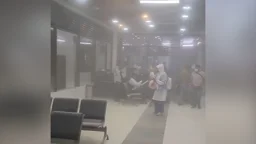 শাহজালাল বিমানবন্দরের বোর্ডিং ব্রিজে আগুন