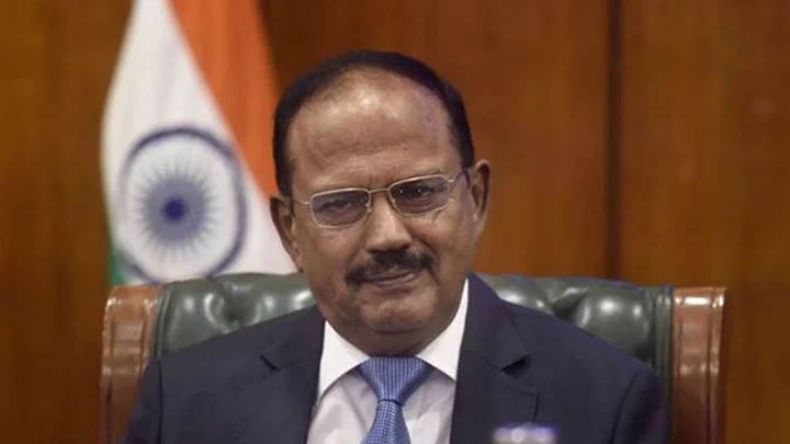 অজিত দোভালের গোপন ঢাকা সফরের দাবি, সময় নিয়ে যত প্রশ্ন