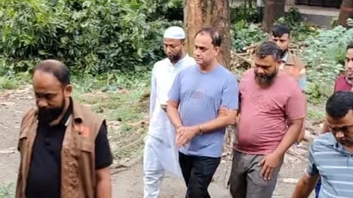 ফেনীর বিএনপি নেতা আলমগীর ঢাকায় গ্রেপ্তার