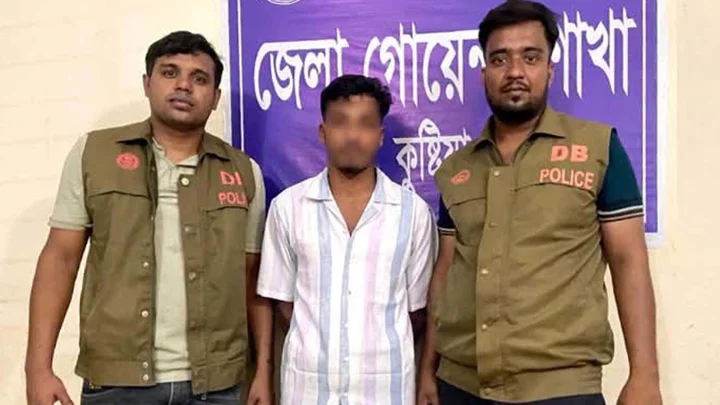 কুষ্টিয়ায় ওয়ান শুটার গান ও কার্তুজসহ যুবক গ্রেপ্তার