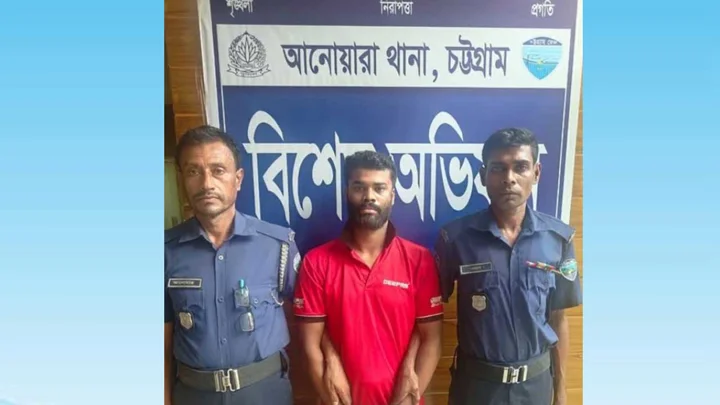 অস্ত্র হাতে ভাইরাল হওয়া সেই শিবলু শ্বশুরবাড়ি থেকে গ্রেপ্তার