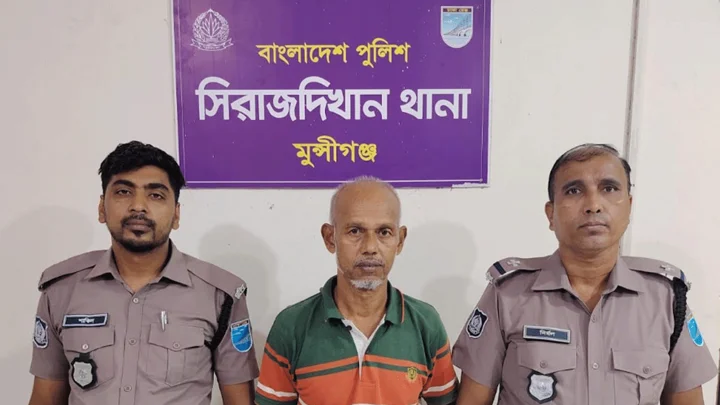 আ.লীগ নেতাকে থানা থেকে ছাড়াতে বিএনপি নেতার বিরুদ্ধে তদবিরের অভিযোগ