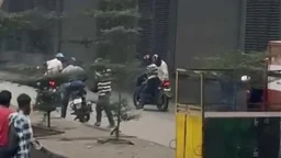 প্রধানমন্ত্রীর খালাতো ভাইয়ের কোটি টাকা ছিনতাই, উদ্ধারের চেষ্টায় ডিবি