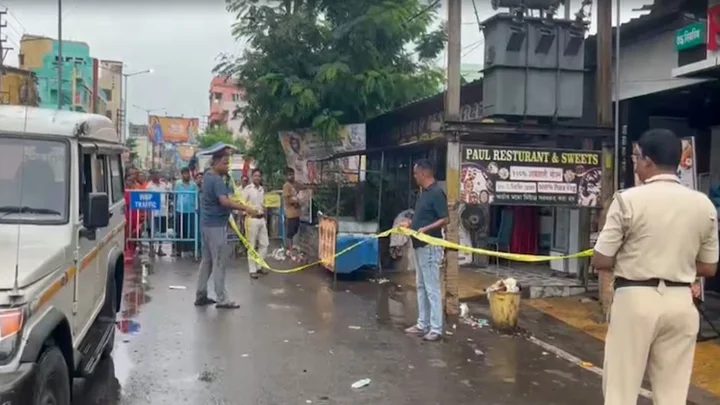 পশ্চিমবঙ্গে মন্দিরের কাছে হোটেলে আগুন, নিহত ৭