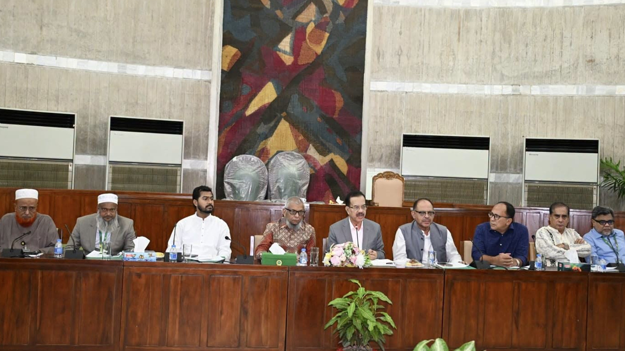 চলতি বছর বিশ্বের বিভিন্ন দেশে ৪ লাখ ৩২ হাজার কর্মী পাঠিয়েছে বাংলাদেশ