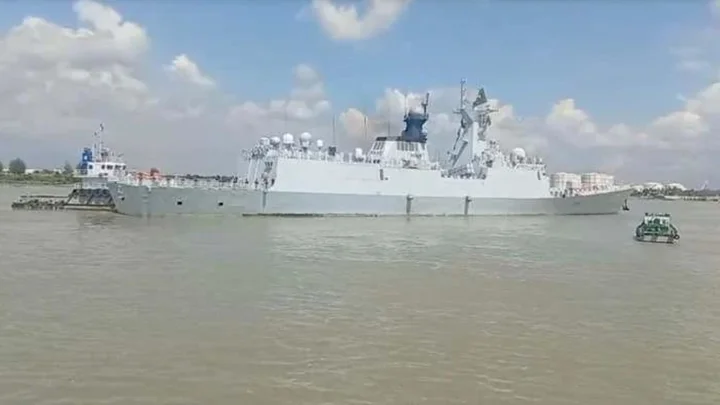 শুভেচ্ছা সফরে চীনা নৌবাহিনী তিন জাহাজ চট্টগ্রামে