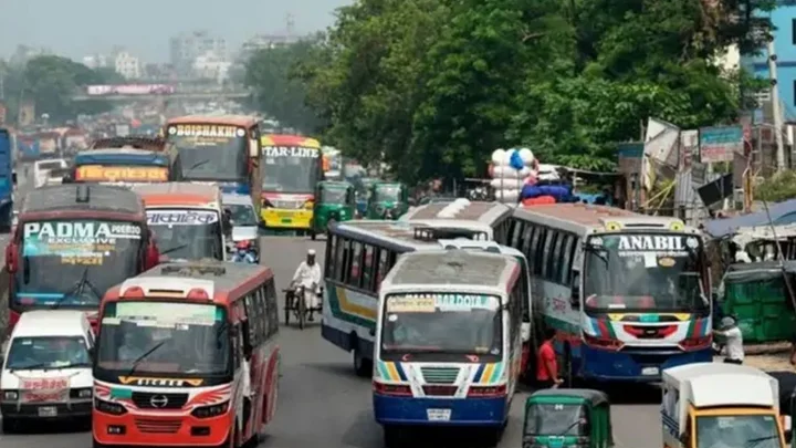 প্রতি কিলোমিটারে বাসভাড়া বাড়ল ১৭ পয়সা
