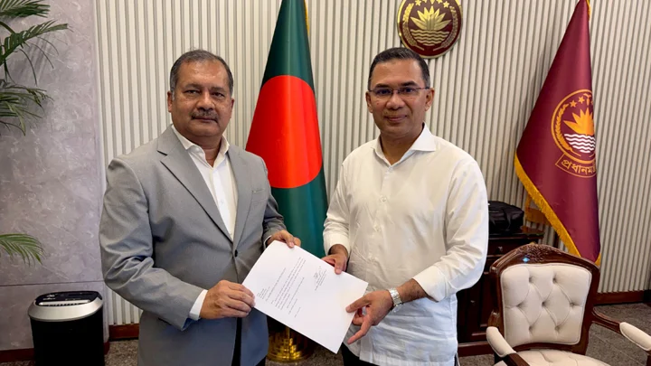 প্রধানমন্ত্রীর রাজনৈতিক উপদেষ্টা হিসেবে যোগ দিলেন জহির উদ্দিন স্বপন