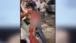 কারওয়ান বাজারে পথচারীকে ছুরিকাঘাত, আহত অবস্থাতেই হামলাকারীকে মারধর