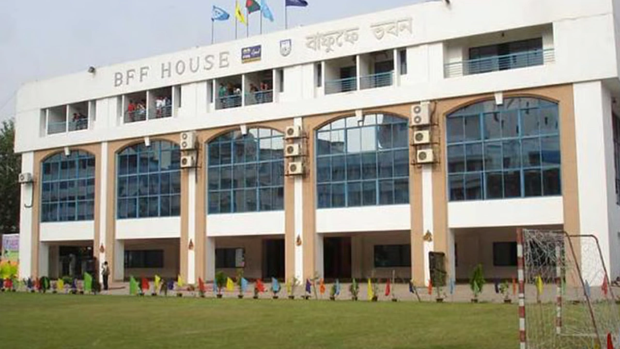 নিষেধাজ্ঞায় তিন ক্লাব, আবারও সময় বাড়াল বাফুফে
