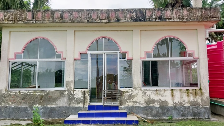 মসজিদের ভাতার টাকা উত্তোলনের অভিযোগ, ‘ষড়যন্ত্র’ দাবি জামায়াত নেতার