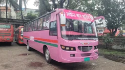 বগুড়ায় মঙ্গলবার থেকে চালু হচ্ছে গোলাপি রঙের ‘মহিলা বাস সার্ভিস’