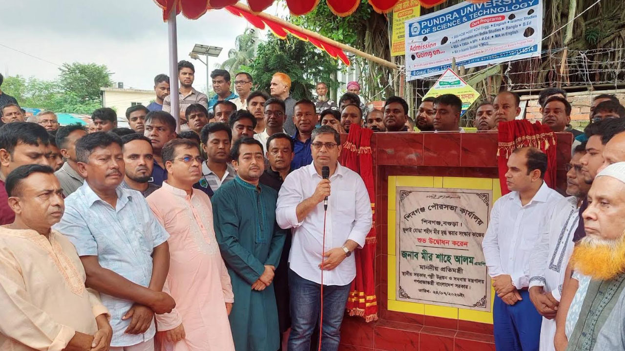 জুলাই সনদের প্রতিটি অক্ষর বাস্তবায়নে সরকার অঙ্গীকারবদ্ধ: প্রতিমন্ত্রী মীর শাহে আলম