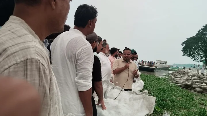 মেহেন্দিগঞ্জে নদীভাঙন রোধে ৭৩৯ কোটি টাকার প্রকল্পের কাজ শুরু