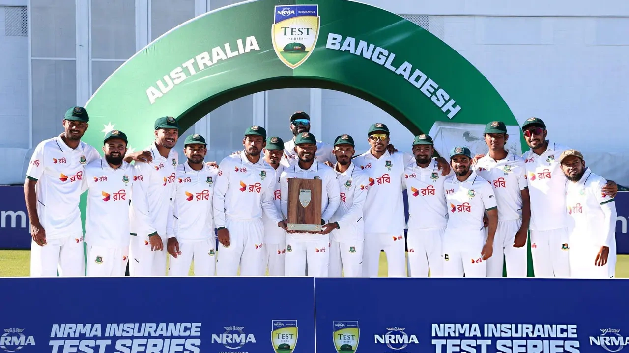 bd team with trophy