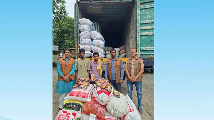 সুনামগঞ্জে ১৬ লাখ টাকার ভারতীয় ফুচকাসহ আটক ২