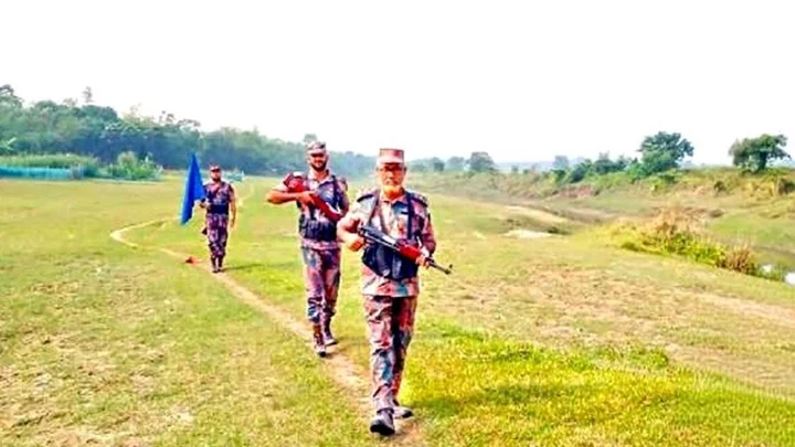 দৌলতপুর সীমান্তে বিএসএফের পুশইনের চেষ্টা ব্যর্থ
