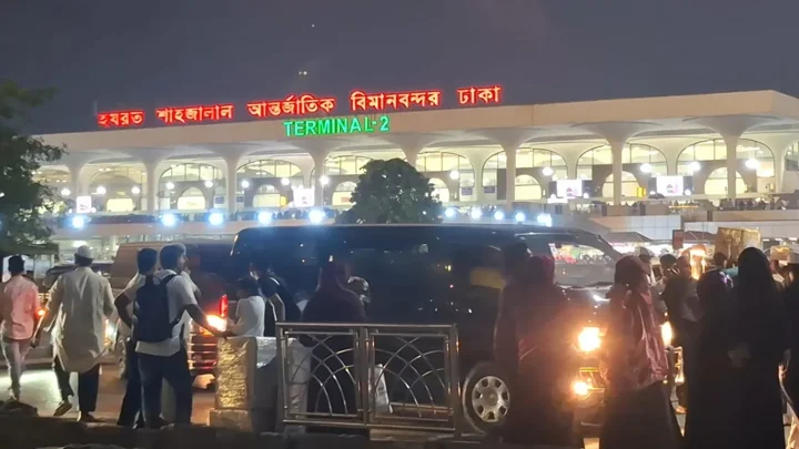 সৌদি আরবে বিমানবন্দর বন্ধ, যেতে পারেননি ৮ হাজার ৩৮১ যাত্রী