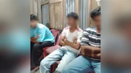 নবীনবরণে ‘জয় বাংলা’ স্লোগান, ৪ শিক্ষার্থীকে বিএনপির কার্যালয়ে নিয়ে পুলিশে সোপর্দ