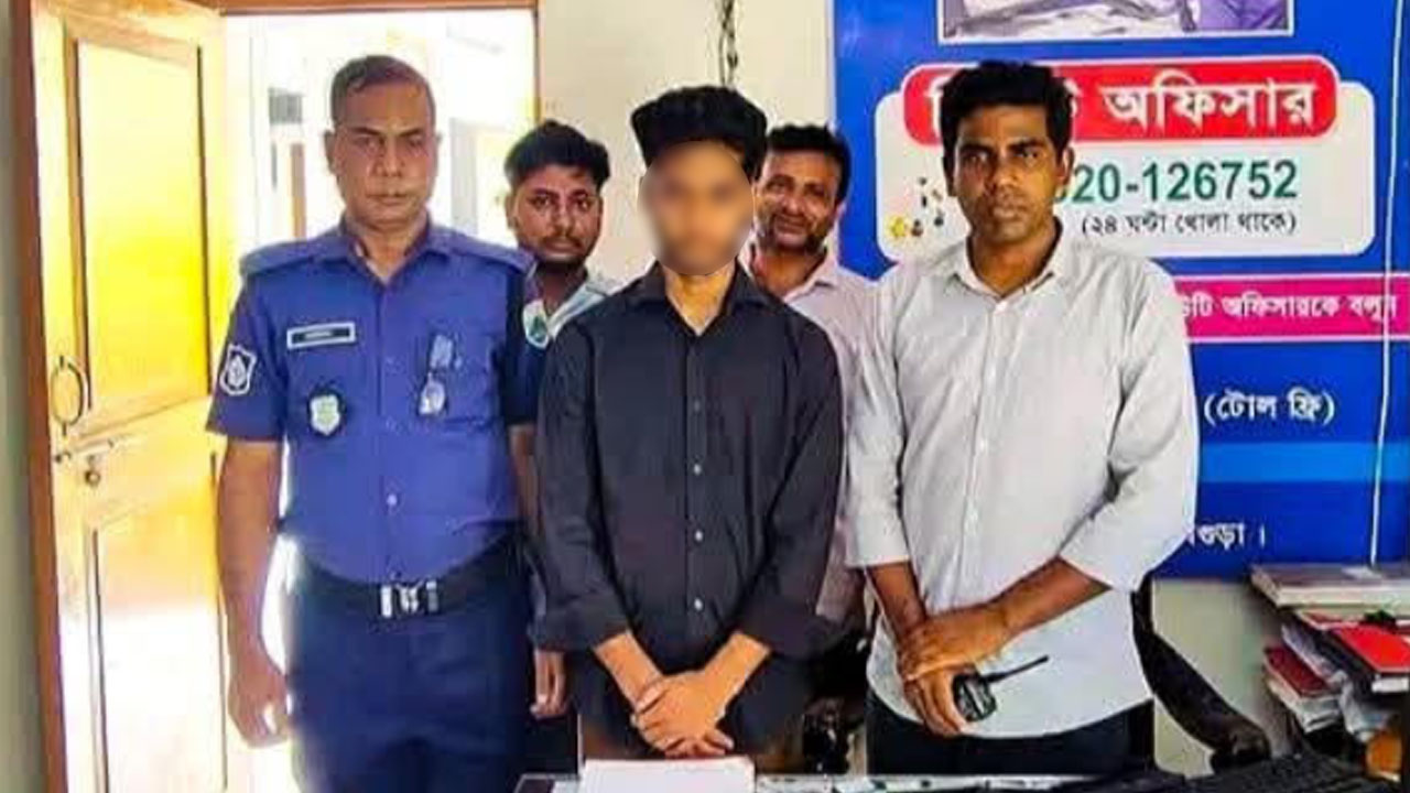 প্রেমিকার মোবাইল কিনতে বাবার কাছে ৫ লাখ টাকা দাবি ছেলের