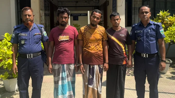 কোরআনের কথা বলে সখ্যতা, কবিরাজি চিকিৎসার নামে স্বর্ণ-টাকা লুট