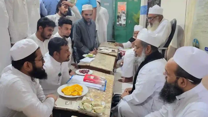ব্রাহ্মণবাড়িয়ায় মাদ্রাসাশিক্ষকদের সঙ্গে এনসিপি নেতাদের সাক্ষাৎ