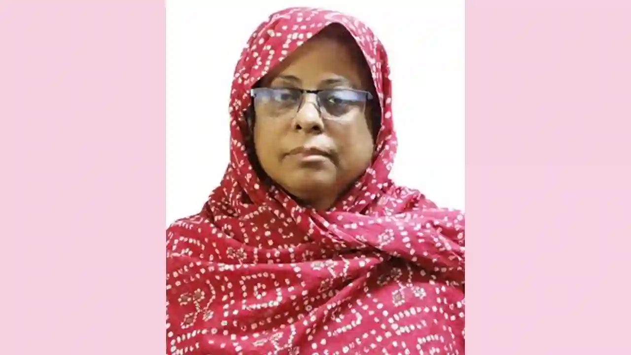 সরানো হলো বিমানের জনসংযোগ কর্মকর্তা বোসরা ইসলামকে