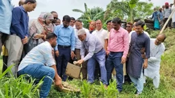 খাল খননের উদ্বৃত্ত ১ কোটি ৫ লাখ টাকা ফেরত