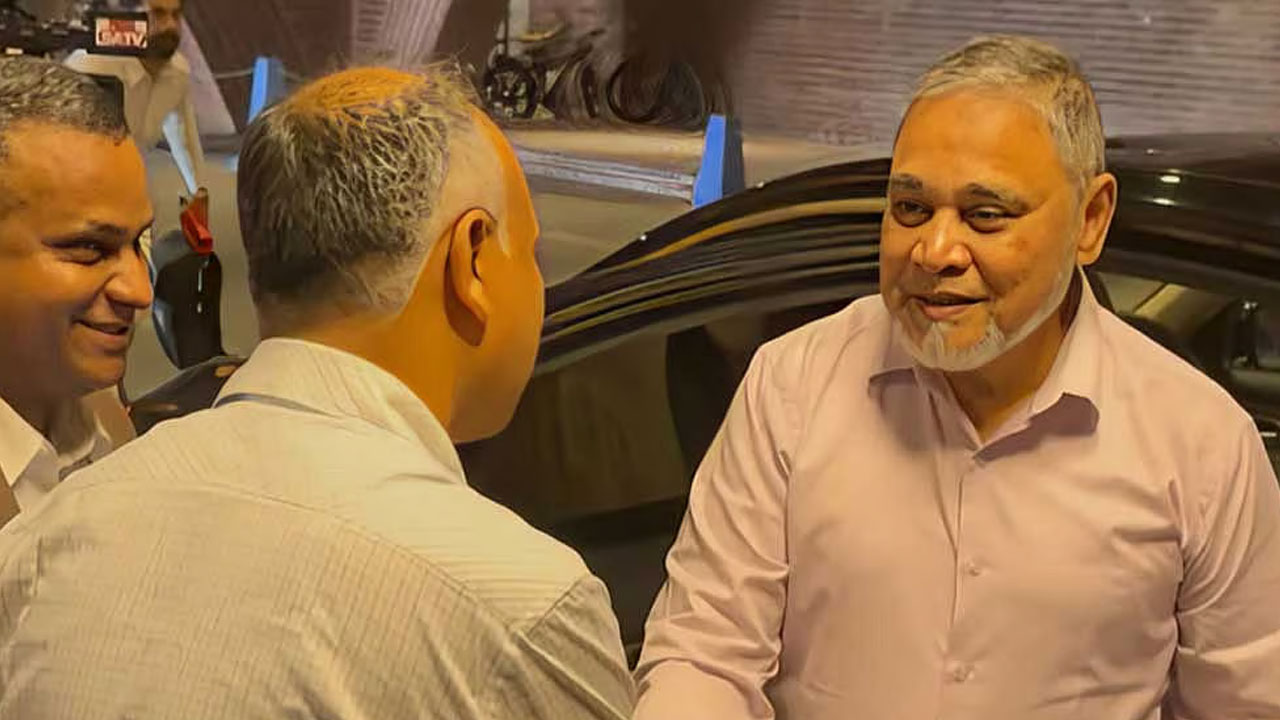 রাষ্ট্রপতি নির্বাচন নিয়ে স্পিকারের সঙ্গে বৈঠকে সিইসি