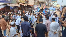 ইসরাতের জন্য রাজপথে হাজীগঞ্জের শিক্ষার্থীরা