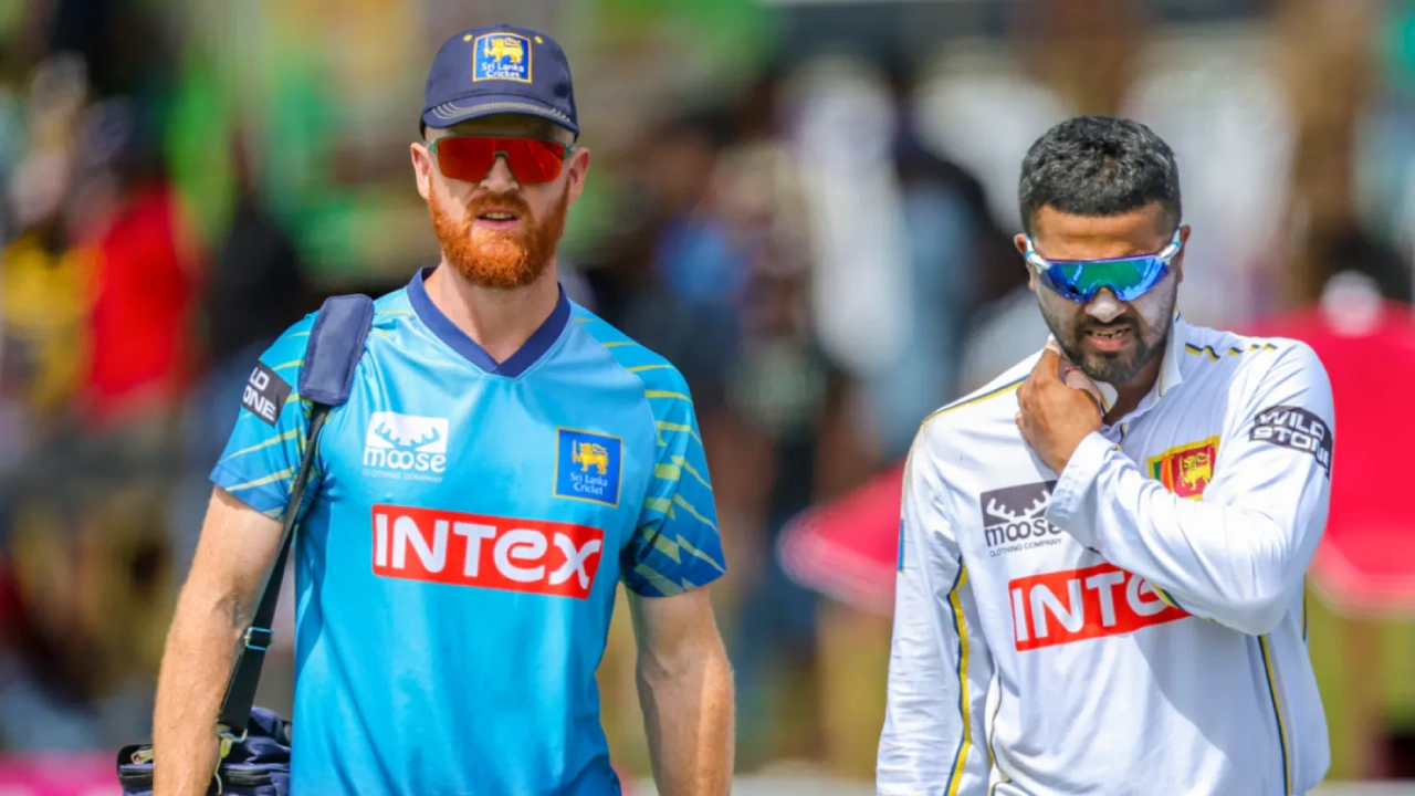 ভারতের বিপক্ষে টেস্টের মাঝেই হাসপাতালে চান্দিমাল