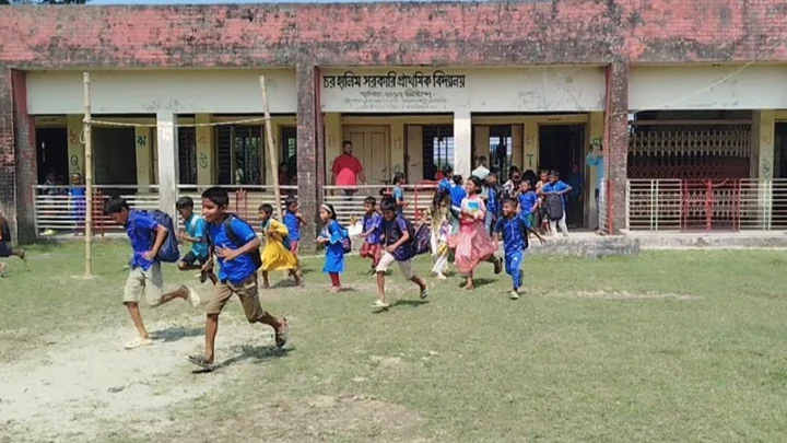 প্রধান শিক্ষক নেই রাঙ্গাবালীর ৫৬ প্রাথমিক বিদ্যালয়ে, ব্যাহত পাঠদান