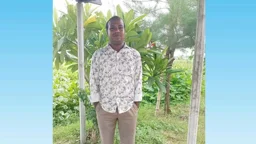 চুয়াডাঙ্গায় ট্রাক্টরের ধাক্কায় প্রাণ গেল কলেজশিক্ষকের