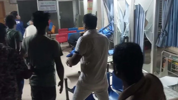 পিত্তথলির অস্ত্রোপচারকালে বিএনপি নেতার মৃত্যু, ক্লিনিকে ভাঙচুর