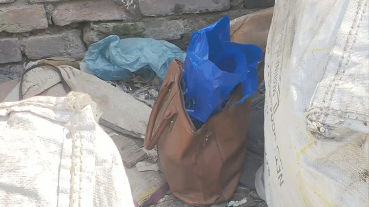 মোহাম্মদপুরে ভ্যানিটি ব্যাগে ককটেলসদৃশ বস্তু