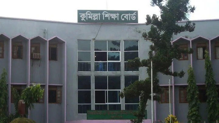 কুমিল্লায় এসএসসি ফল পুনঃনিরীক্ষণে ৯১ হাজার আবেদন, হতবাক কর্তৃপক্ষ
