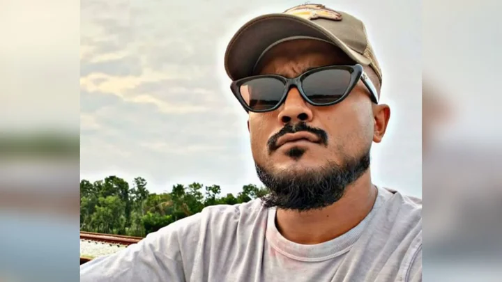 কক্সবাজারে আটক যুবককে হাসপাতালে নিচ্ছিল পুলিশ, পথে মৃত্যু