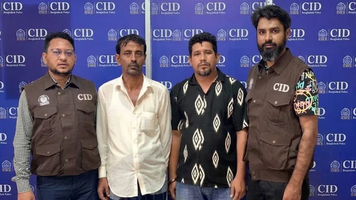 ইতালি যাওয়ার পথে নৌকা ডুবে ৮ বাংলাদেশির মৃত্যু, সিআইডির হাতে গ্রেপ্তার ২