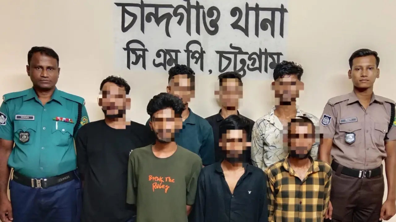 চট্টগ্রামে অস্ত্রসহ ‘বুইশ্যা’ গ্রুপের সাত সদস্য গ্রেপ্তার