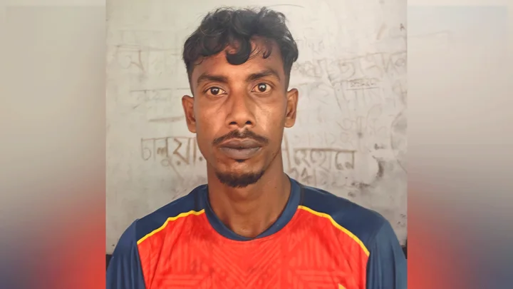 আদালতে চত্বরে হাতকড়াসহ আসামি চম্পট, ২ ঘণ্টা পর গ্রেপ্তার