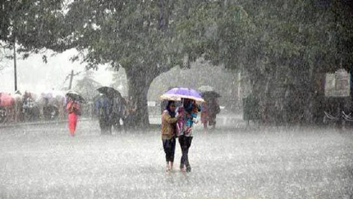 দেশের যেসব এলাকায় ভারী বৃষ্টির আশঙ্কা
