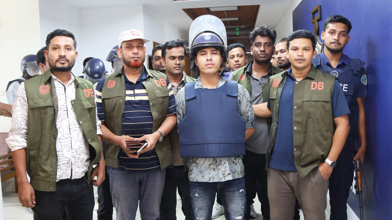 ডেভিড ইমনের ১০ দিনের রিমান্ড চাইবে পুলিশ