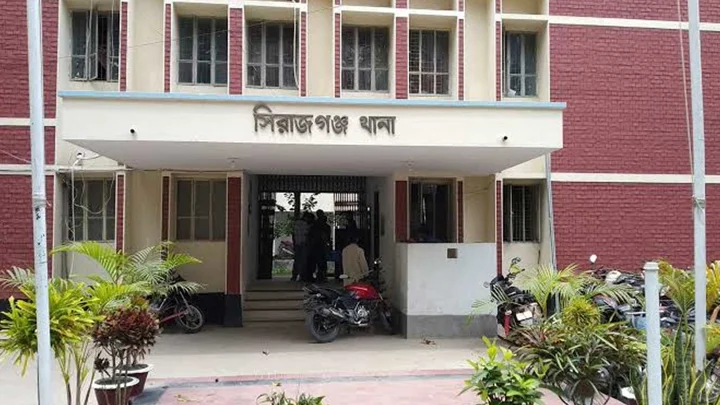লংমার্চে আসা জামায়াতের ২ নেতাকে ছুরিকাঘাতের অভিযোগ