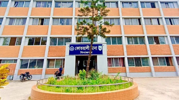 বিশ্ববিদ্যালয় শিক্ষকের কাছে ‘সর্বহারা পার্টির নেতা’ পরিচয়ে চাঁদা দাবি
